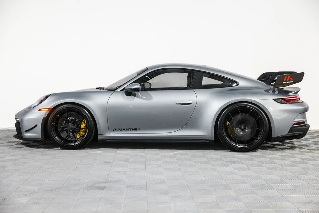 2022 Porsche 992 GT3 - Image 16 of 31