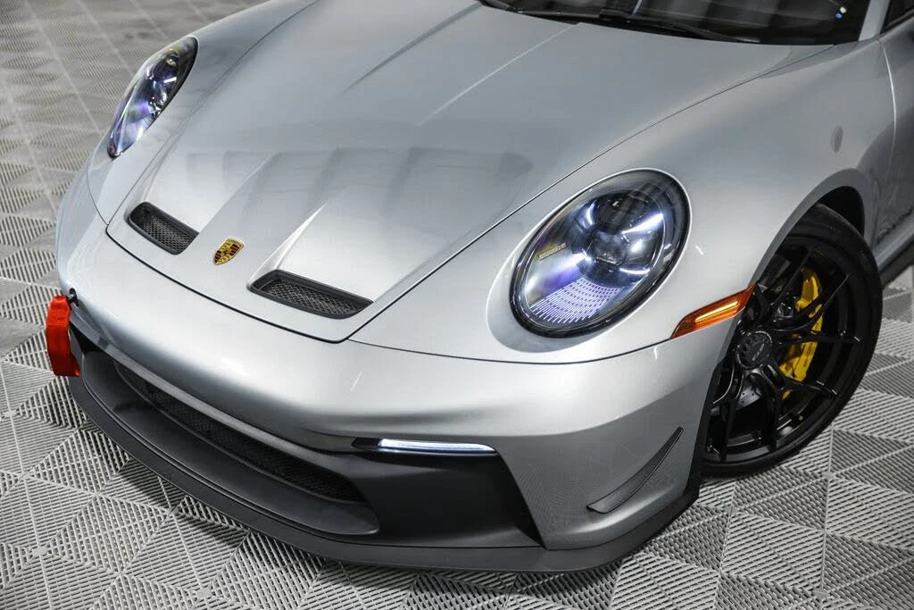 2022 Porsche 992 GT3 - Image 15 of 31