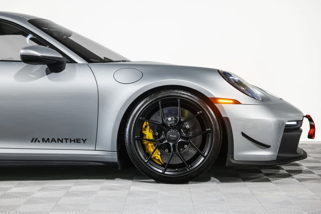 2022 Porsche 992 GT3 - Image 5 of 31