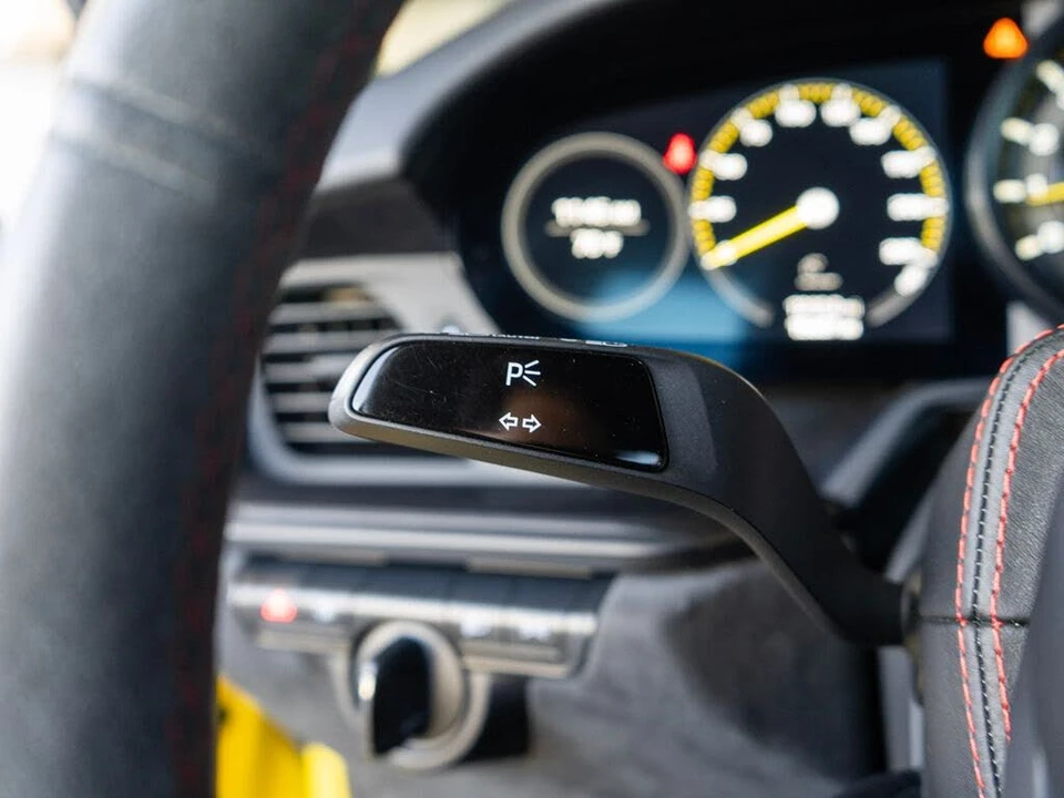 2022 Porsche 992 GT3 - Image 19 of 31