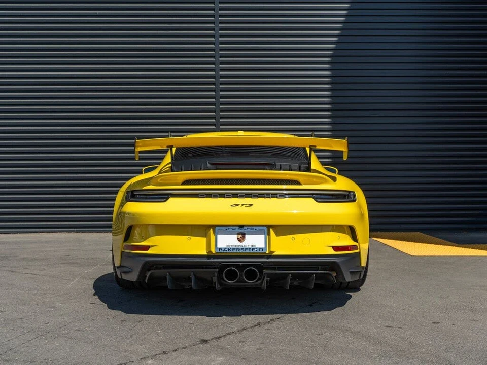 2022 Porsche 992 GT3 - Image 10 of 31