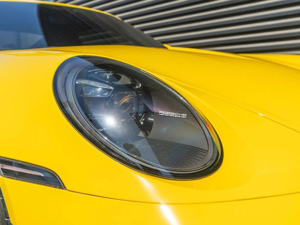 2022 Porsche 992 GT3 - Image 13 of 31