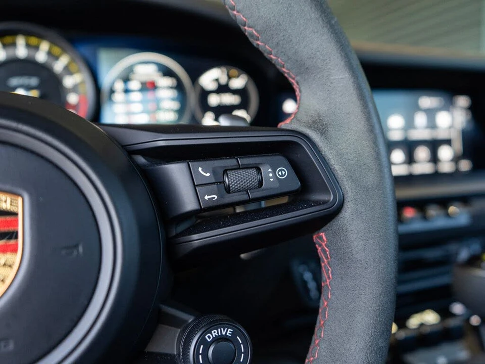 2022 Porsche 992 GT3 - Image 21 of 31