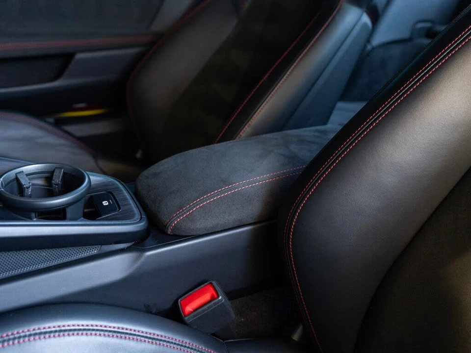 2022 Porsche 992 GT3 - Image 27 of 31