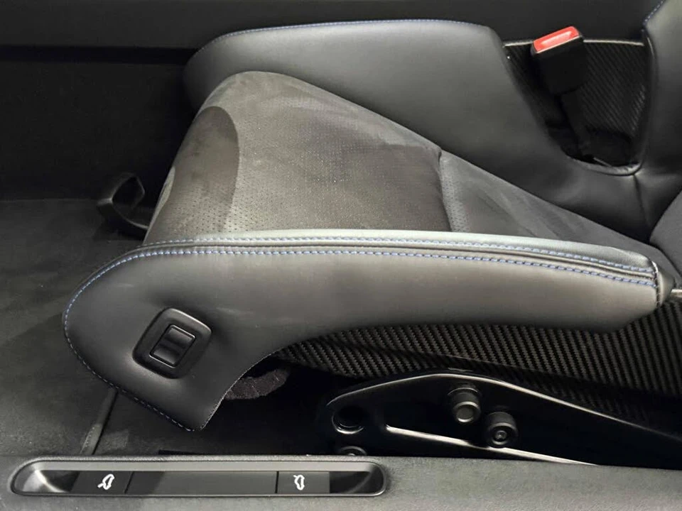 2022 Porsche 992 GT3 - Image 18 of 31