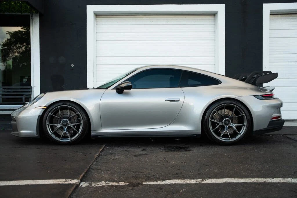 2022 Porsche 992 GT3 - Image 10 of 31