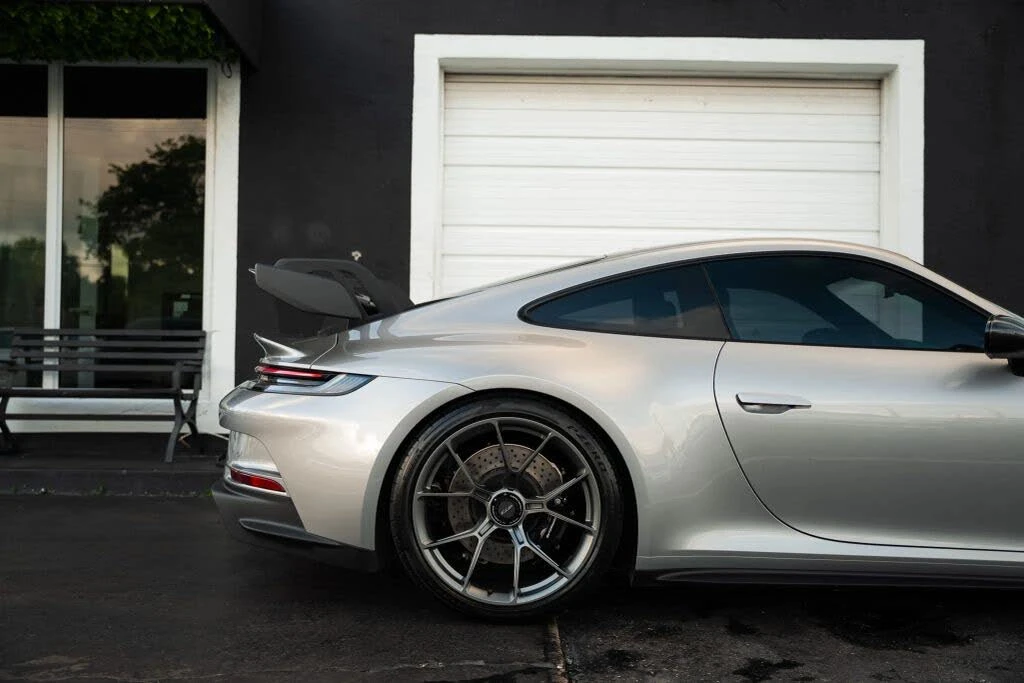 2022 Porsche 992 GT3 - Image 8 of 31