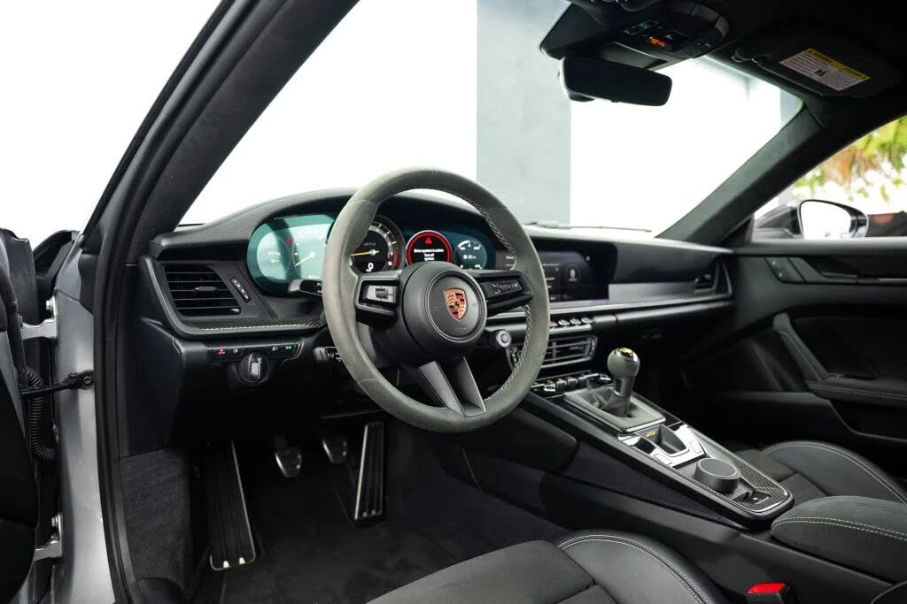 2022 Porsche 992 GT3 - Image 20 of 31