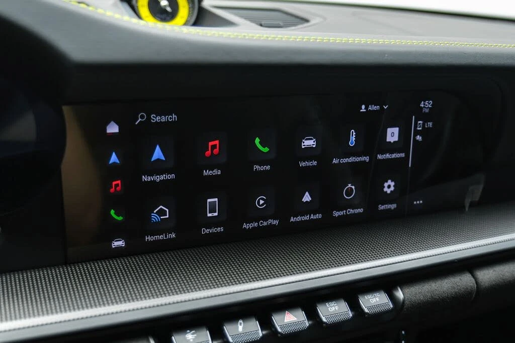 2022 Porsche 992 GT3 - Image 27 of 31