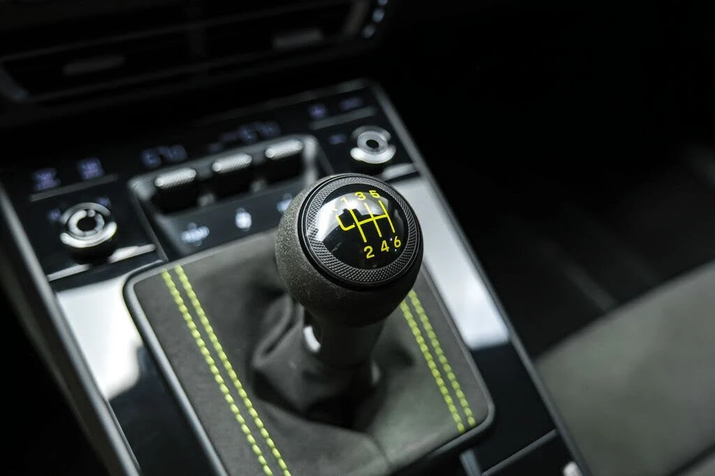 2022 Porsche 992 GT3 - Image 25 of 31