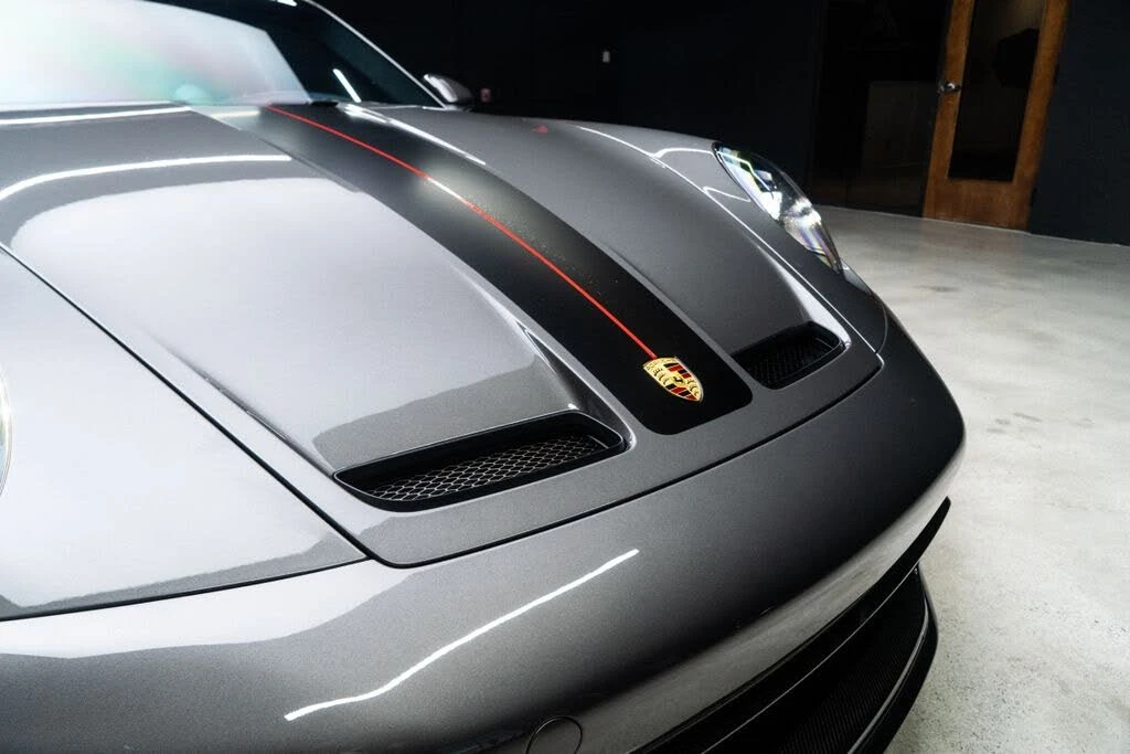 2022 Porsche 992 GT3 - Image 12 of 31