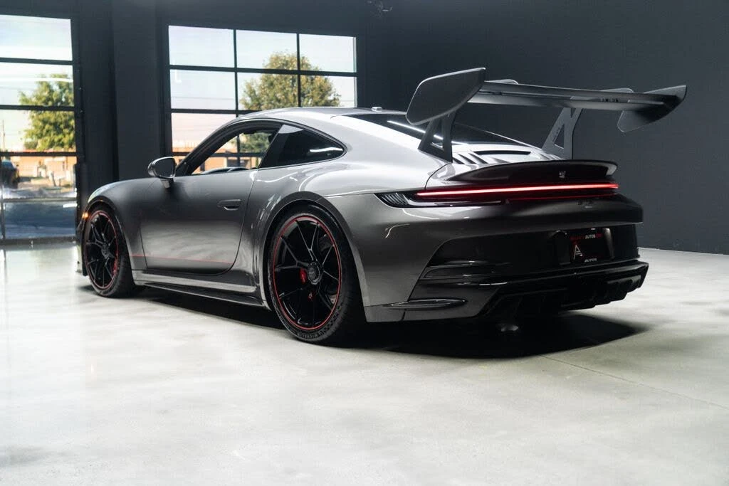 2022 Porsche 992 GT3 - Image 24 of 31