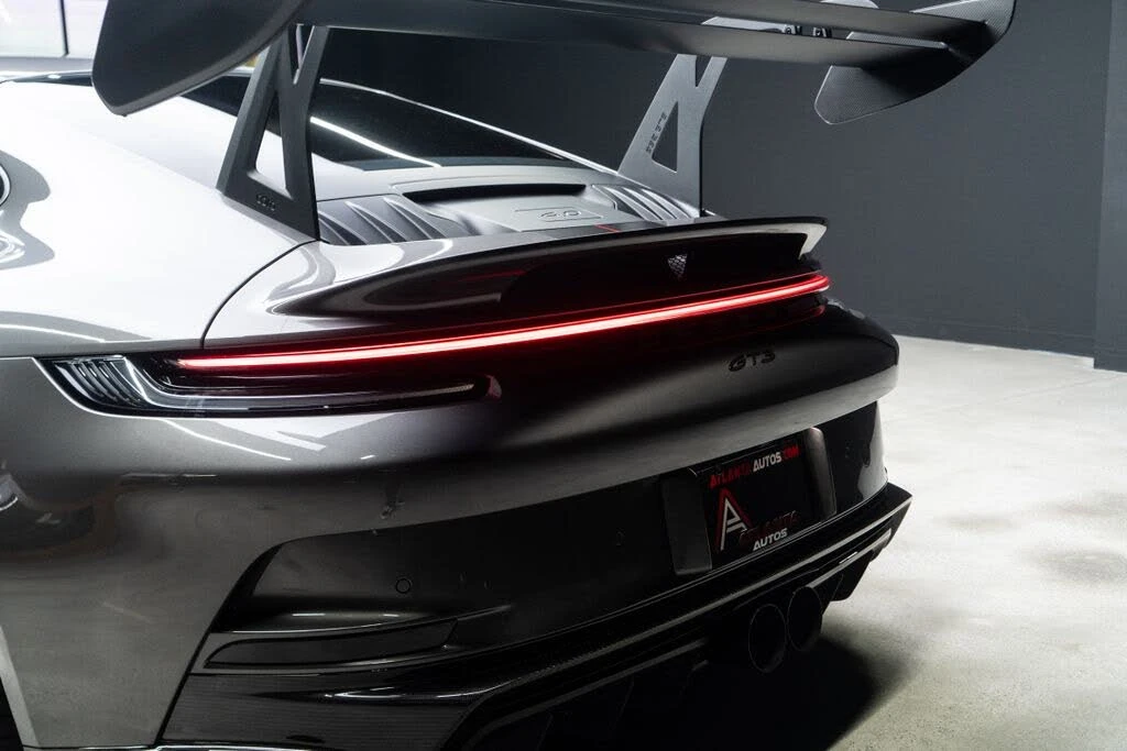 2022 Porsche 992 GT3 - Image 26 of 31