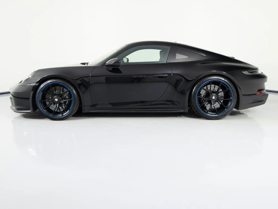 2022 Porsche 992 GT3 - Image 7 of 31