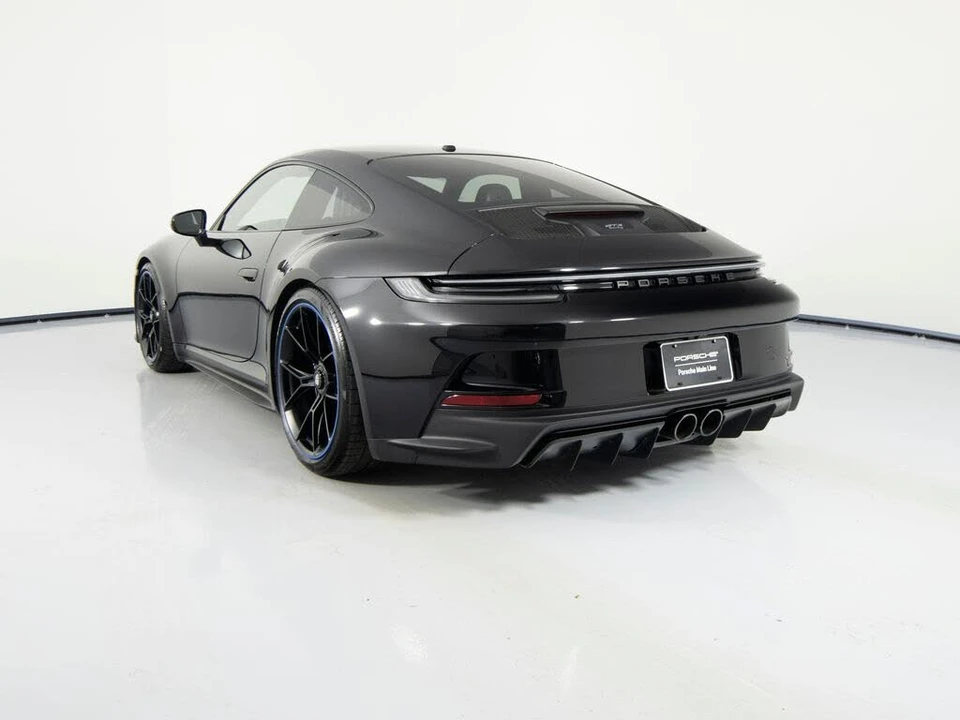 2022 Porsche 992 GT3 - Image 8 of 31