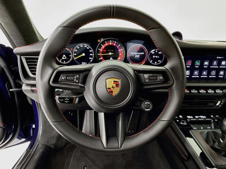 2022 Porsche 992 GT3 - Image 15 of 31