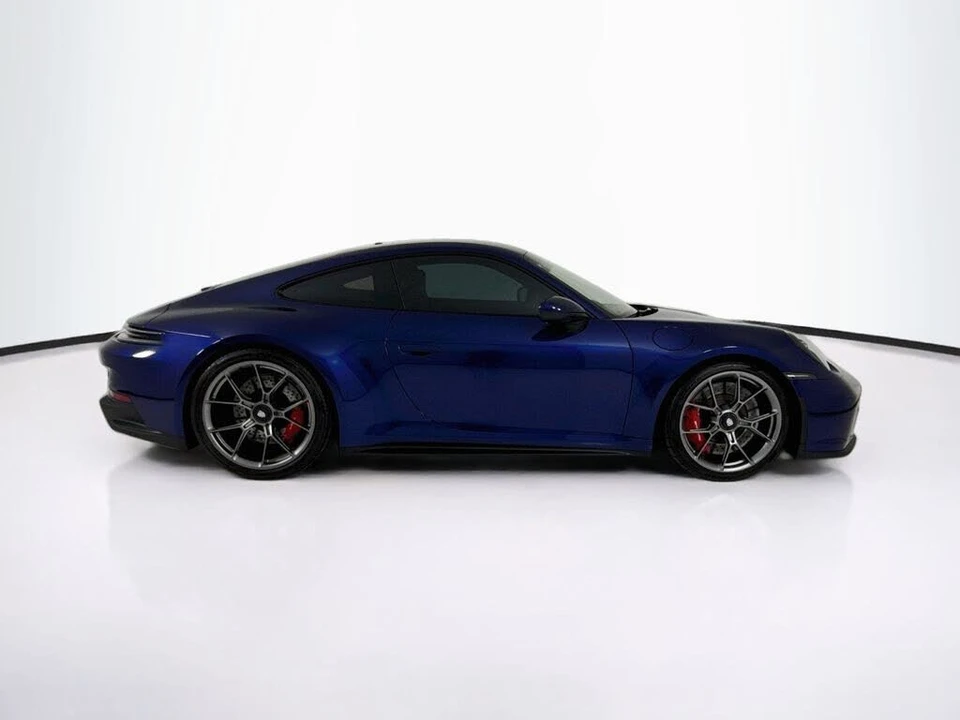 2022 Porsche 992 GT3 - Image 8 of 31