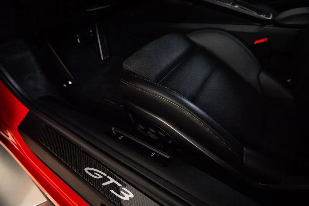 2022 Porsche 992 GT3 - Image 14 of 28