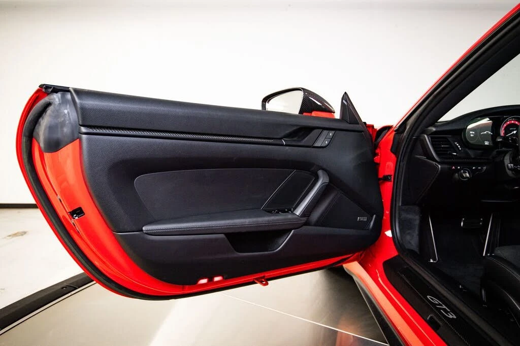 2022 Porsche 992 GT3 - Image 23 of 28