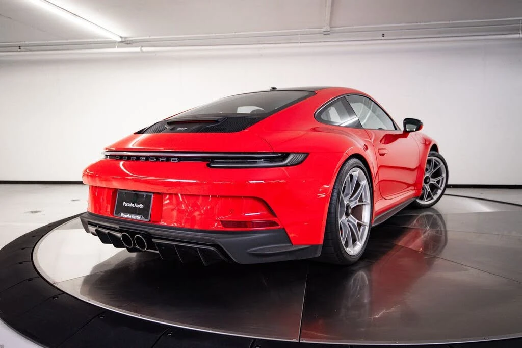 2022 Porsche 992 GT3 - Image 7 of 28