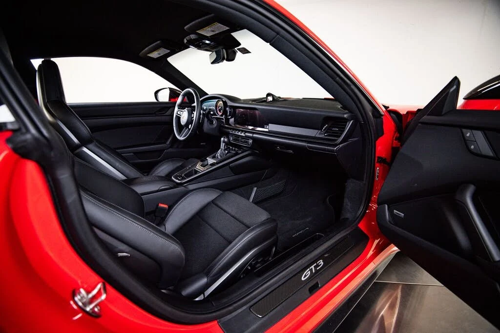 2022 Porsche 992 GT3 - Image 27 of 28