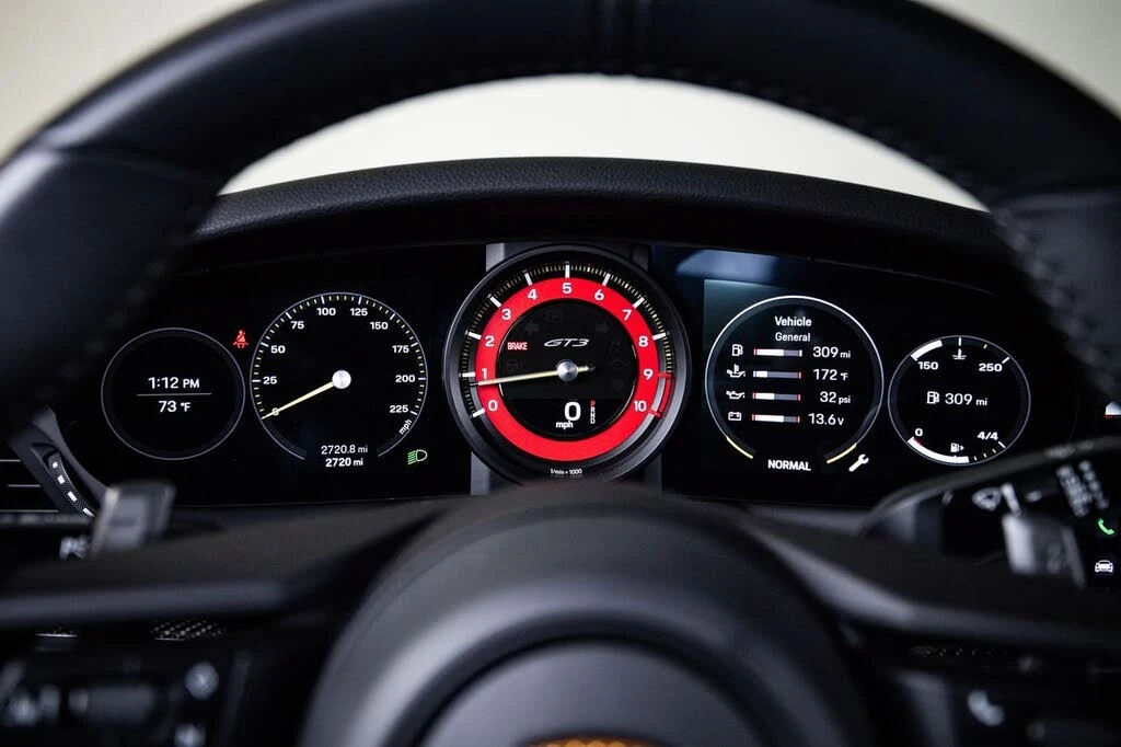 2022 Porsche 992 GT3 - Image 15 of 28