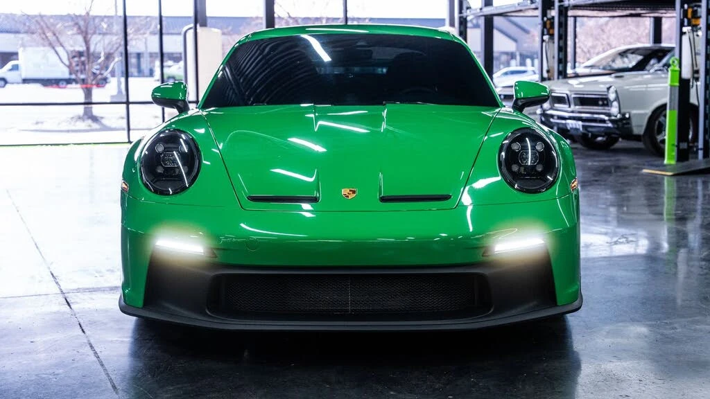 2022 Porsche 992 GT3 - Image 14 of 31