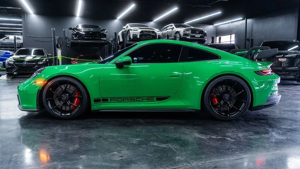 2022 Porsche 992 GT3 - Image 11 of 31