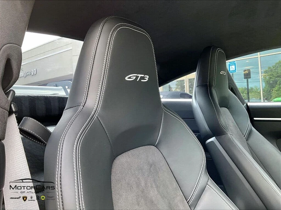 2022 Porsche 992 GT3 - Image 28 of 29