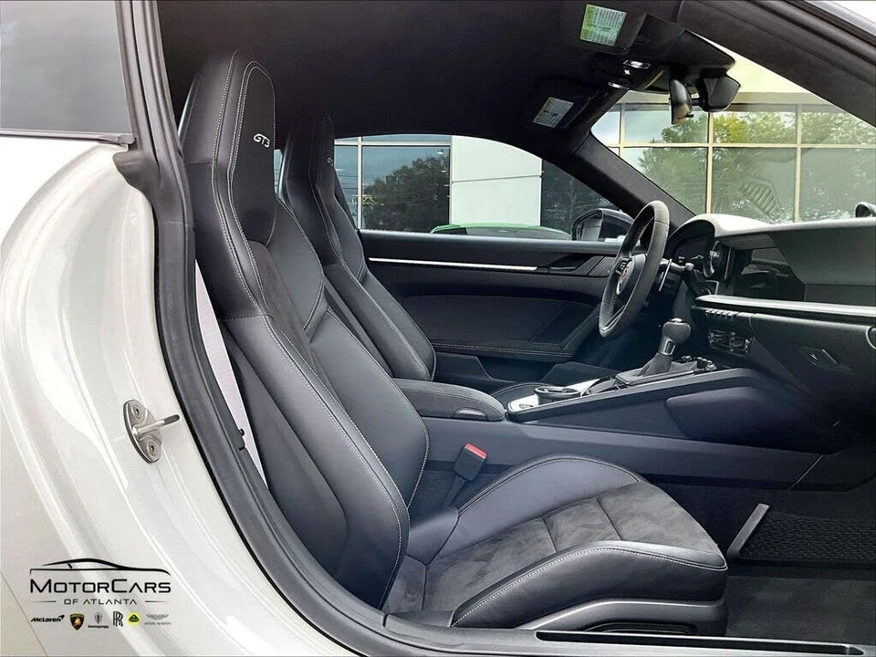 2022 Porsche 992 GT3 - Image 8 of 29