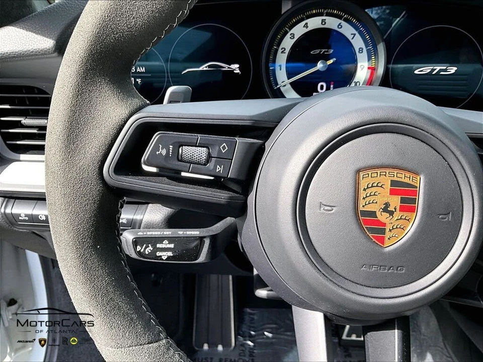 2022 Porsche 992 GT3 - Image 16 of 29