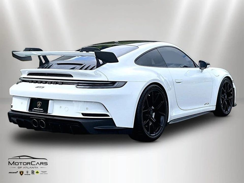 2022 Porsche 992 GT3 - Image 11 of 29
