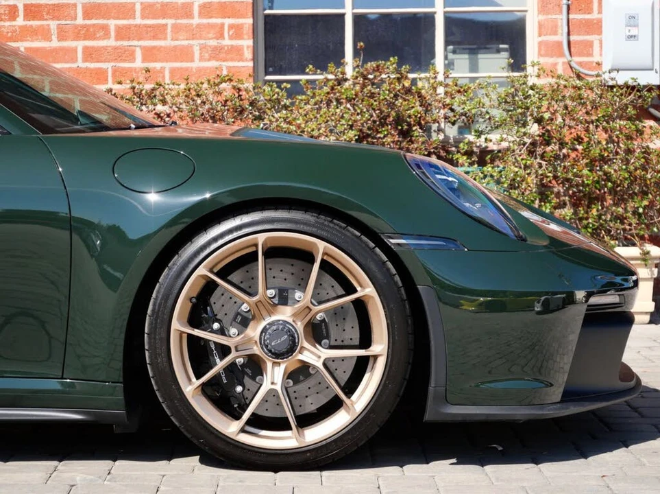 2022 Porsche 992 GT3 - Image 26 of 27