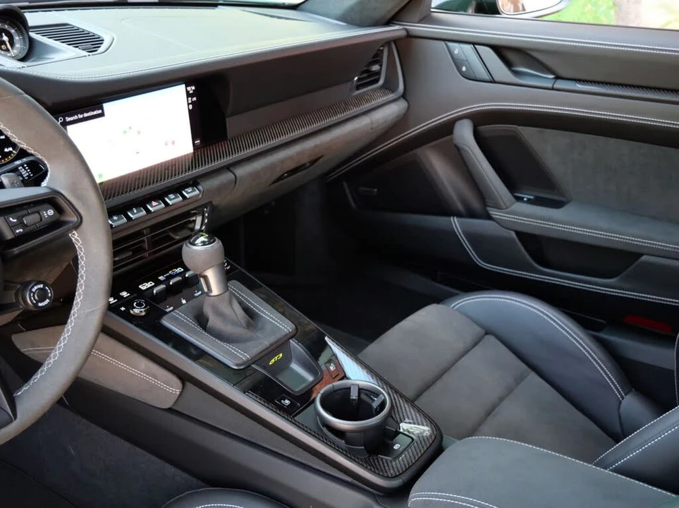 2022 Porsche 992 GT3 - Image 9 of 27