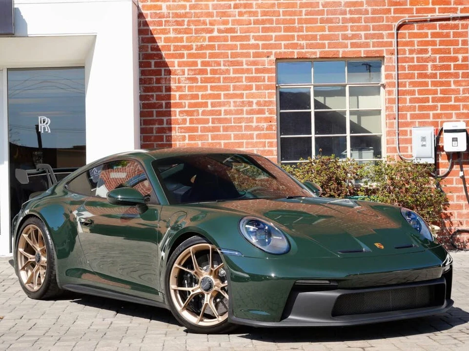 2022 Porsche 992 GT3 - Image 2 of 27