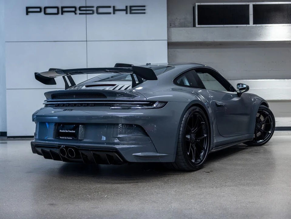 2022 Porsche 992 GT3 - Image 8 of 31