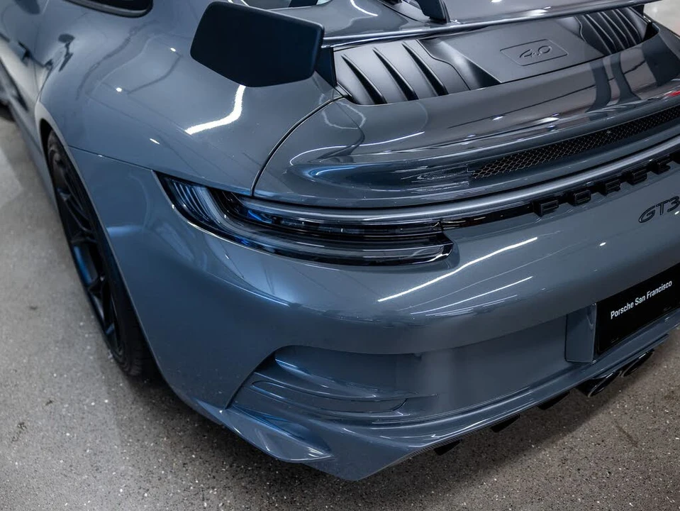2022 Porsche 992 GT3 - Image 27 of 31