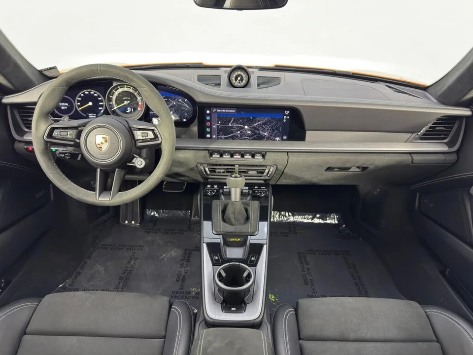 2022 Porsche 992 GT3 - Image 11 of 31