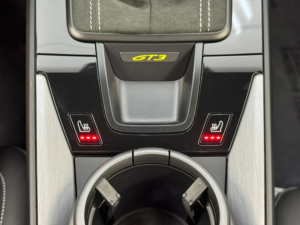 2022 Porsche 992 GT3 - Image 30 of 31
