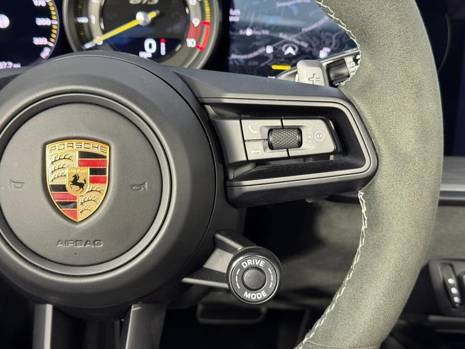 2022 Porsche 992 GT3 - Image 20 of 31