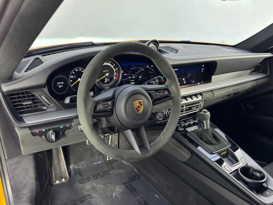2022 Porsche 992 GT3 - Image 12 of 31