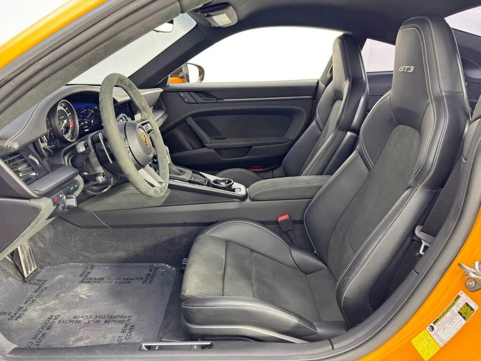 2022 Porsche 992 GT3 - Image 15 of 31