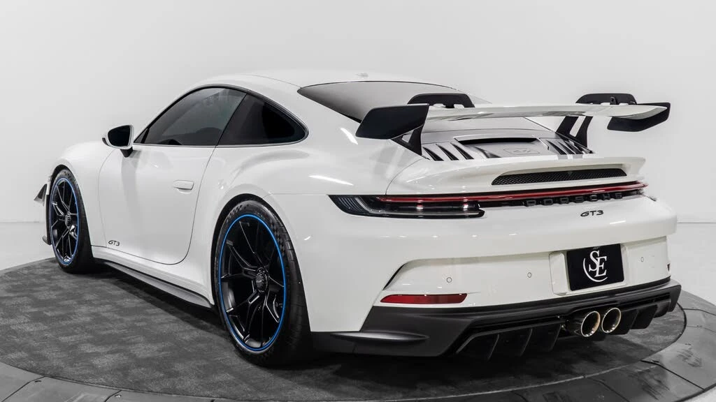 2022 Porsche 992 GT3 - Image 6 of 31