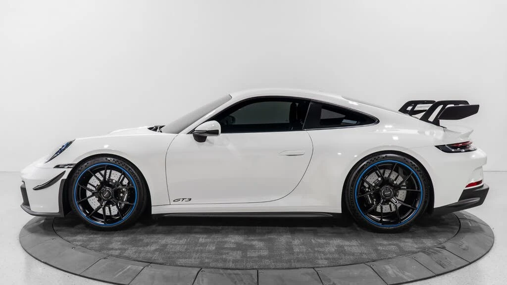 2022 Porsche 992 GT3 - Image 4 of 31