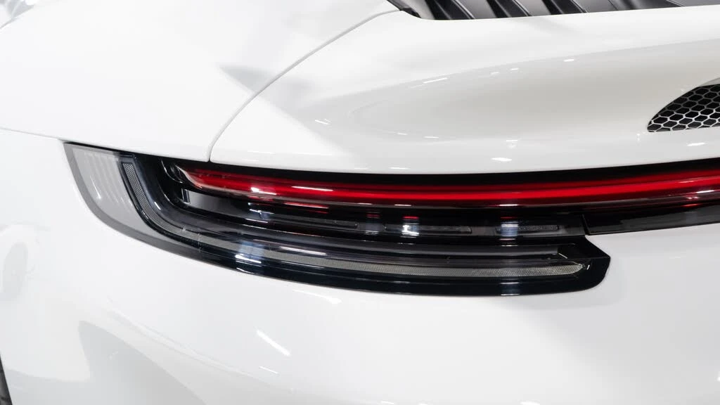 2022 Porsche 992 GT3 - Image 22 of 31