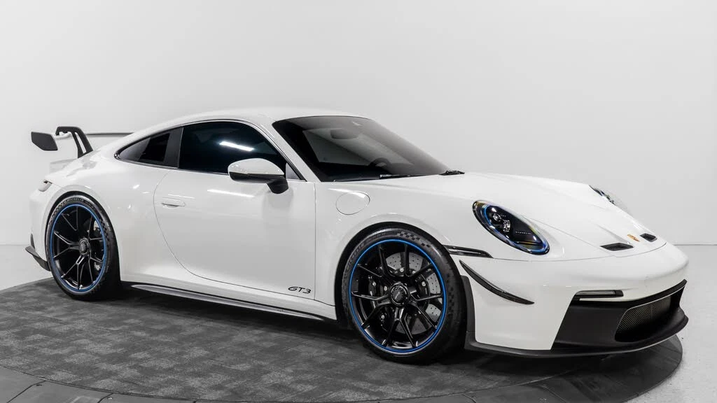 2022 Porsche 992 GT3 - Image 11 of 31