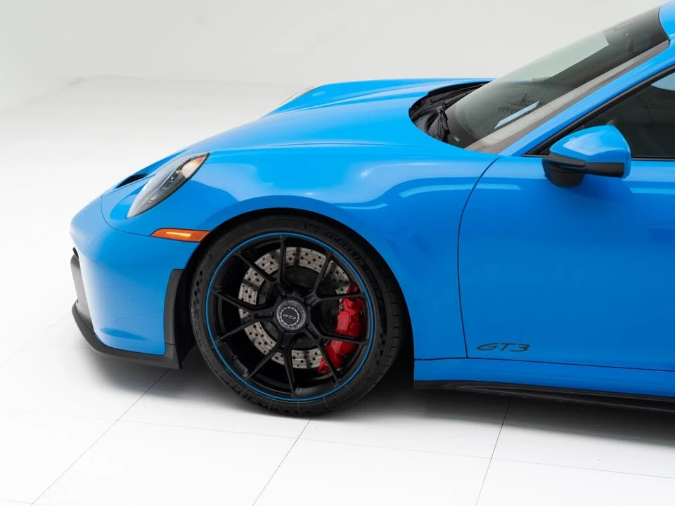2022 Porsche 992 GT3 - Image 11 of 31