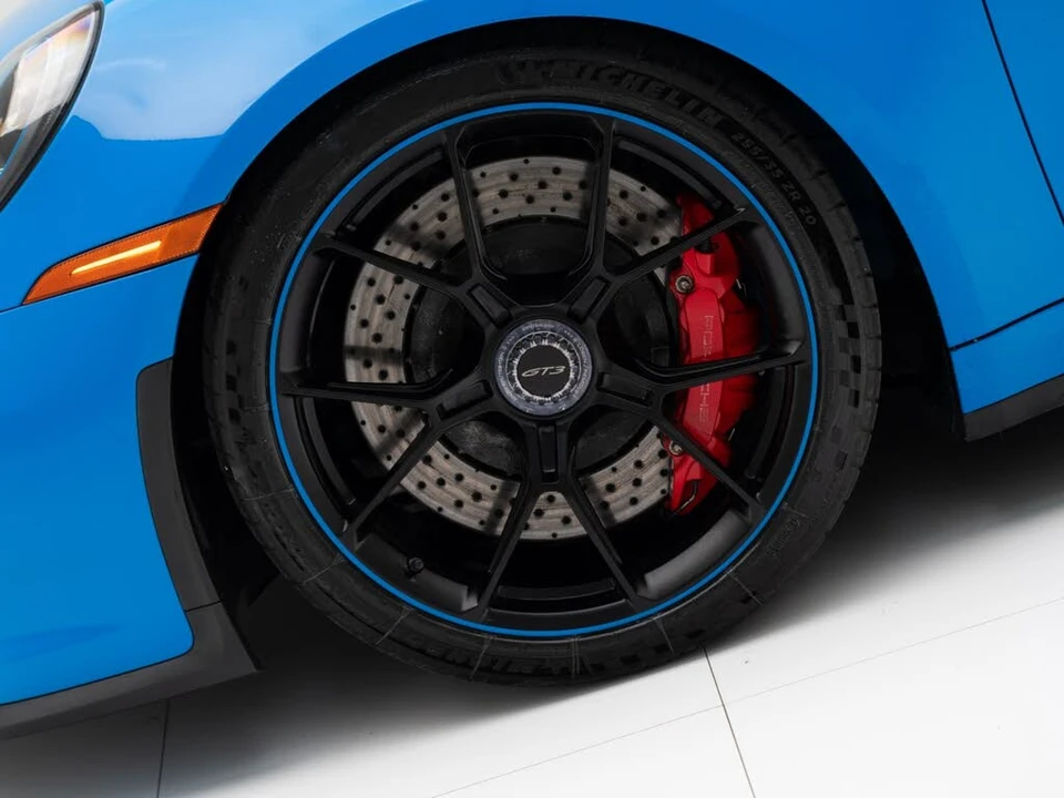 2022 Porsche 992 GT3 - Image 12 of 31