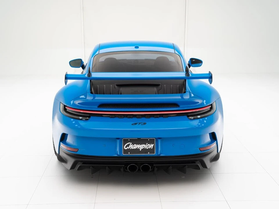 2022 Porsche 992 GT3 - Image 10 of 31