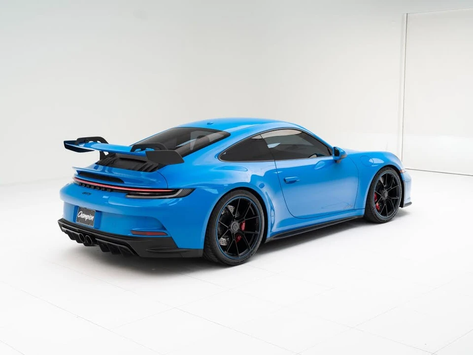 2022 Porsche 992 GT3 - Image 9 of 31